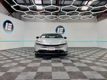 Toyota Prius 2024 photo 3