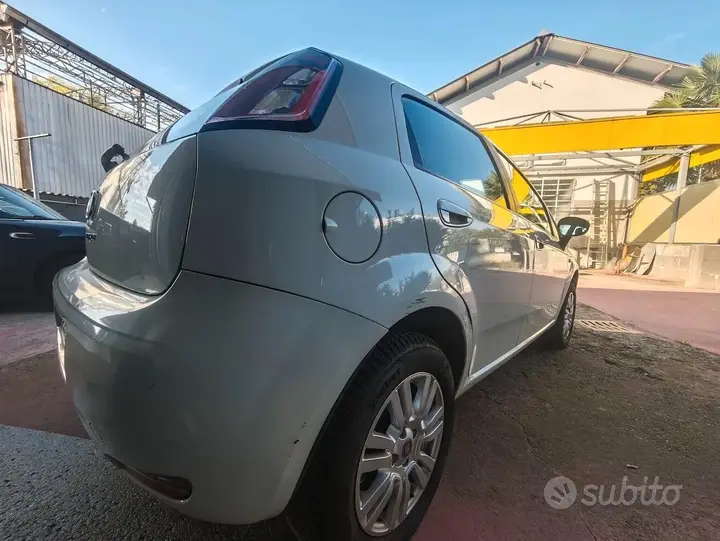 Fiat Punto 2014 photo 4