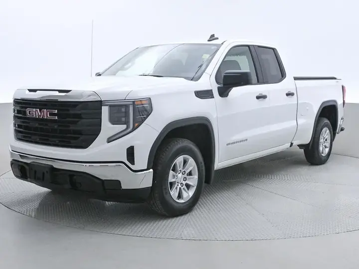 GMC Sierra 1500 2024 photo 2