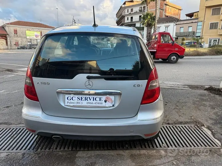 Mercedes-Benz A 2010 photo 3