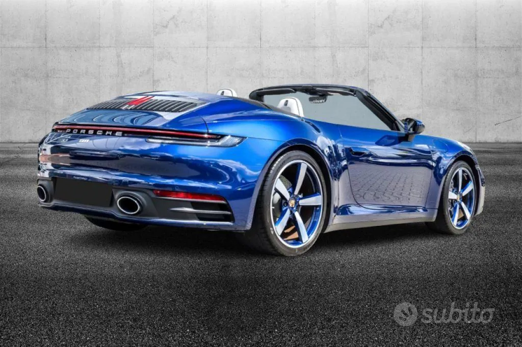 Porsche 911 2020 photo 4