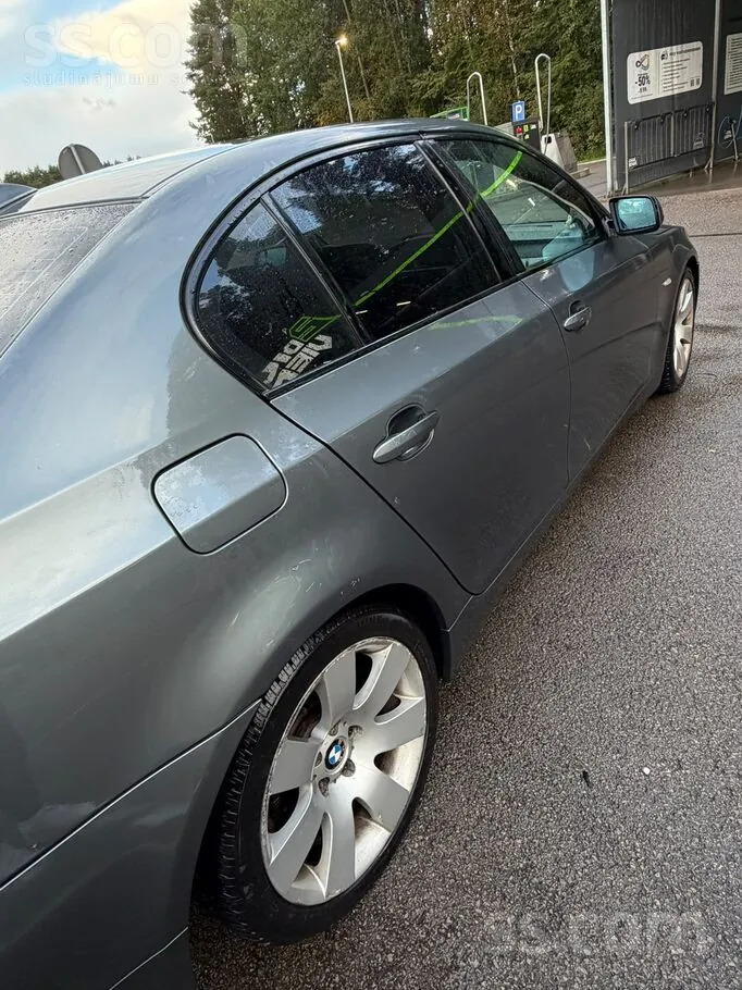 BMW E60 2007 photo 5