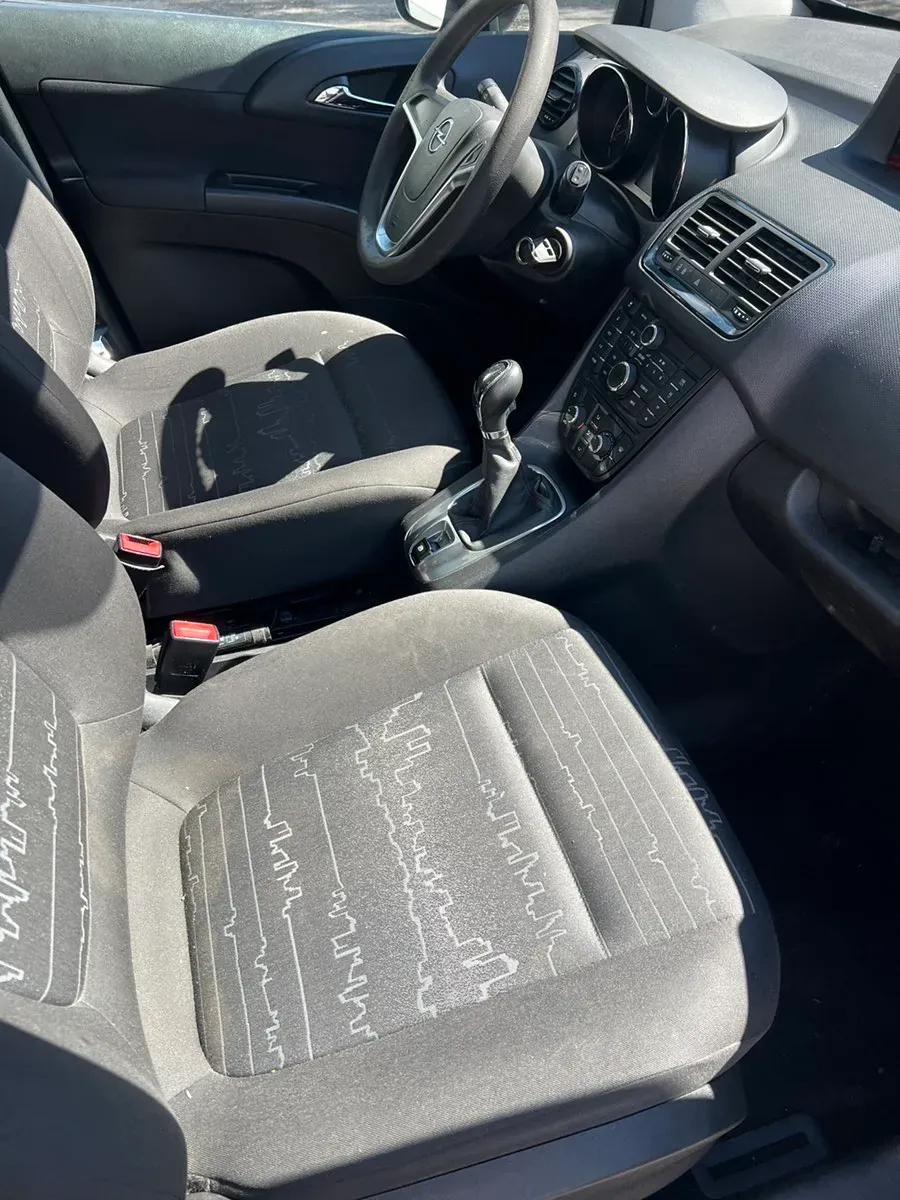 Opel Meriva 2016 photo 2