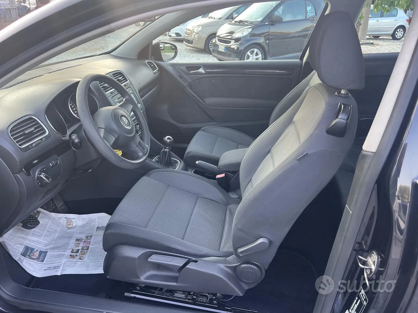 Volkswagen Golf 2010 photo 3
