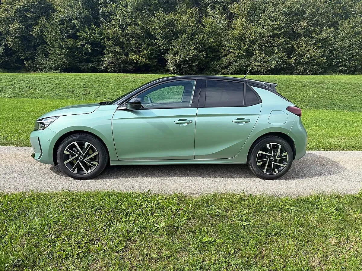 Opel Corsa 2026 photo 2