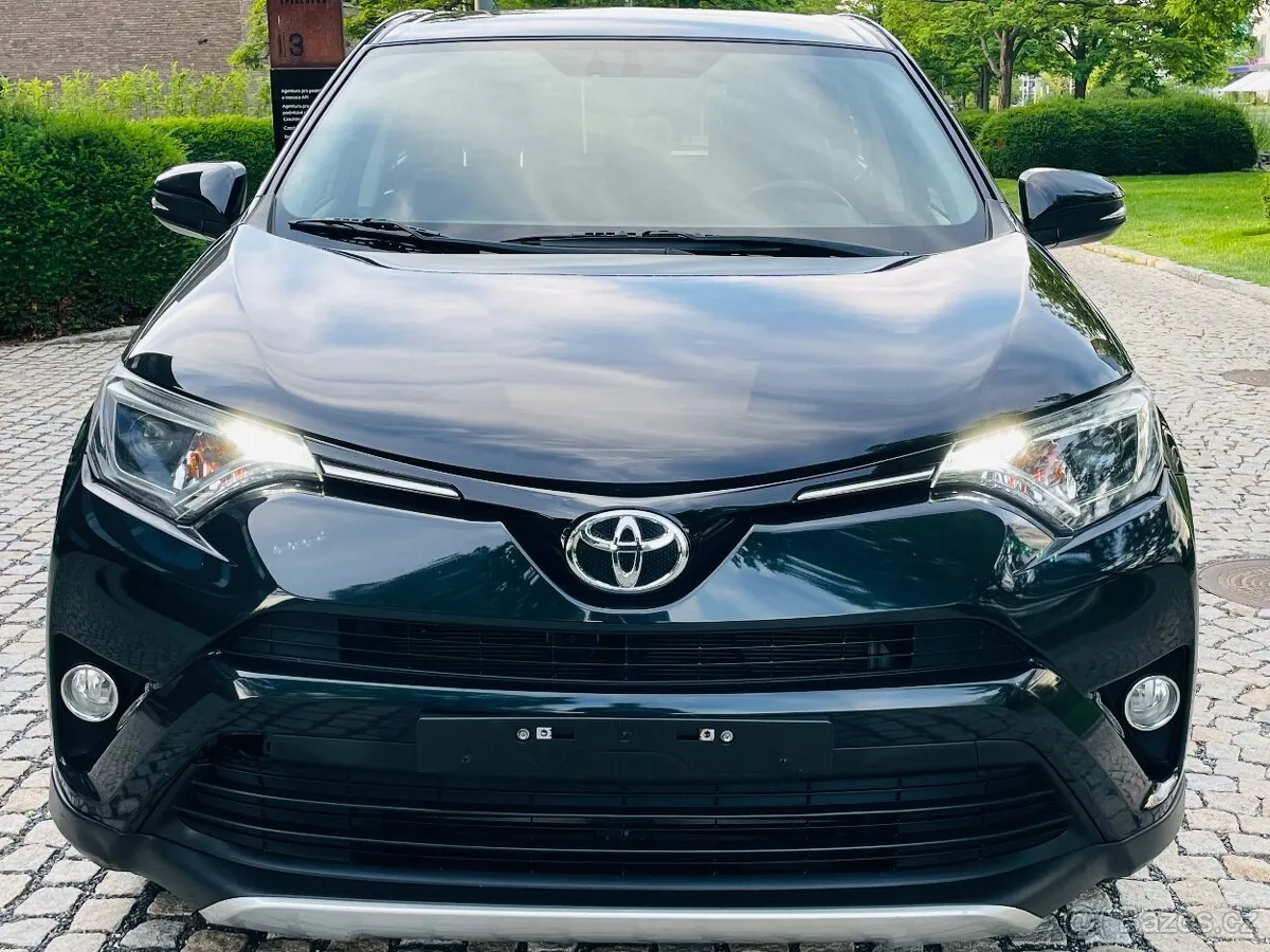 Toyota Rav4 2016 photo 3