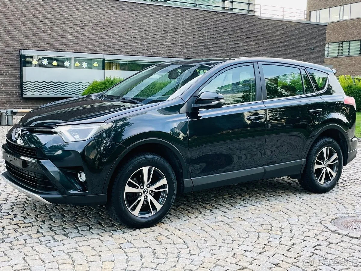 Toyota Rav4 2016 photo 2