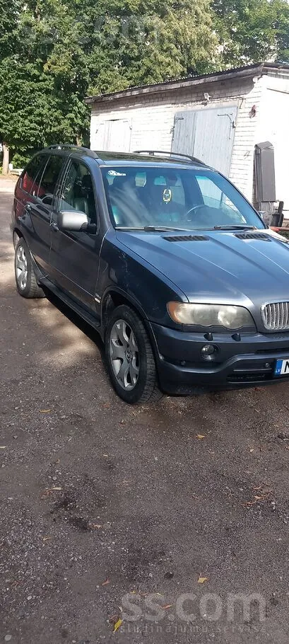 BMW X5 2003 photo 2