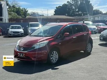 Nissan Note 2012 photo 4