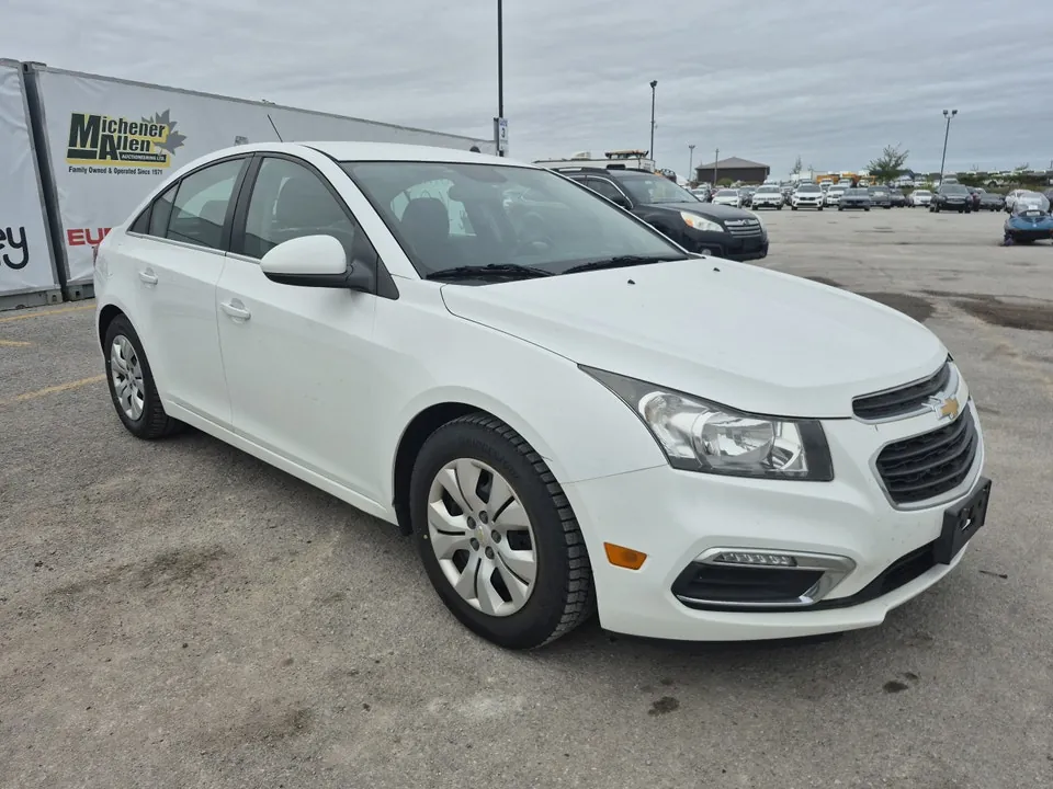Chevrolet Cruze 2015 photo 3