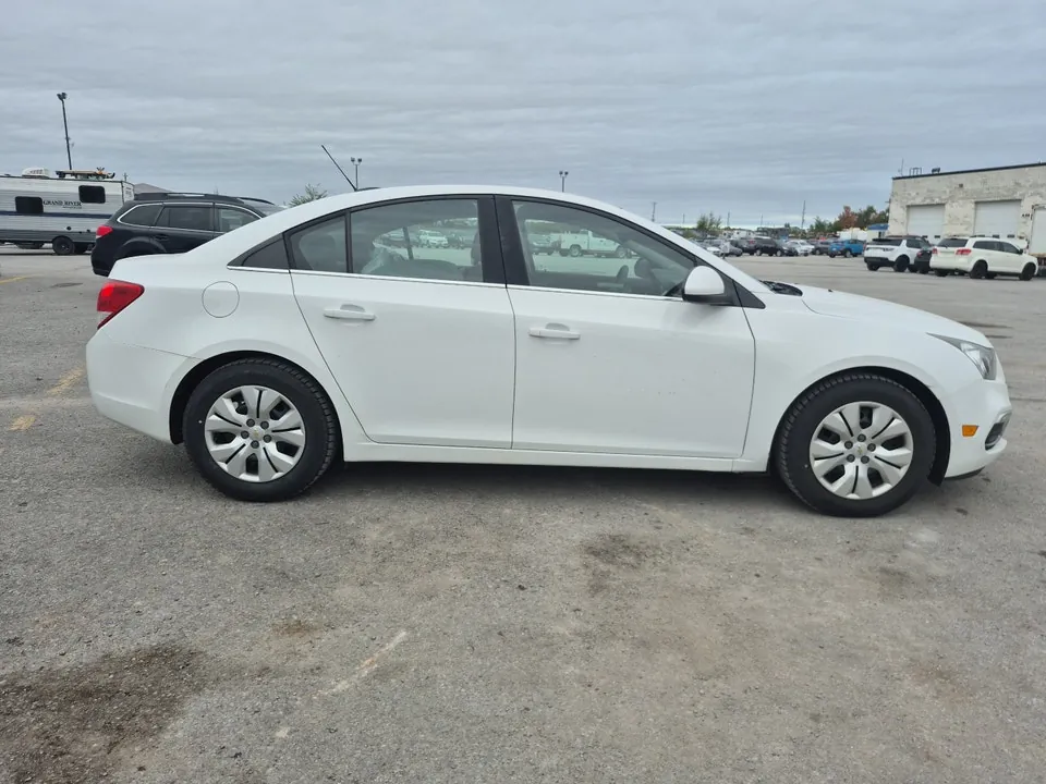 Chevrolet Cruze 2015 photo 4