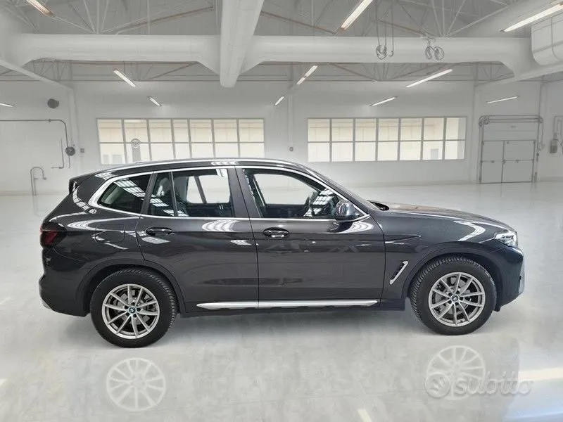 BMW X3 2022 photo 3