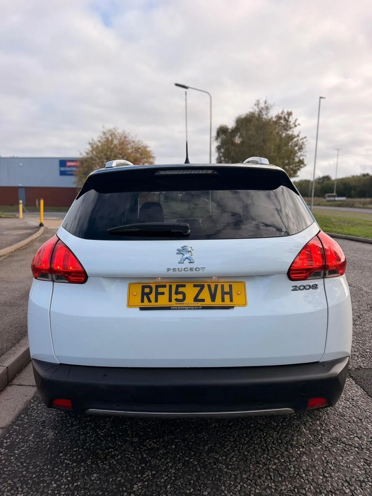 Peugeot 2008 2015 photo 5