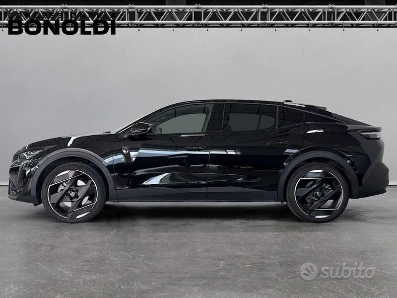 Peugeot 408 2025 photo 3