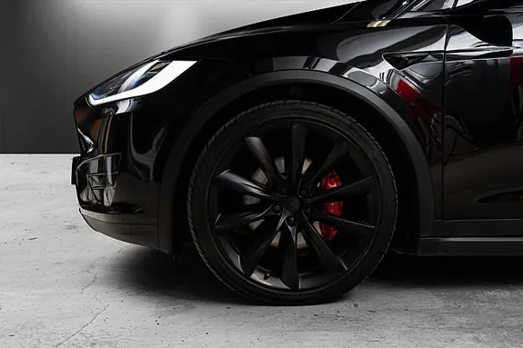 Tesla Model X 2020 photo 4