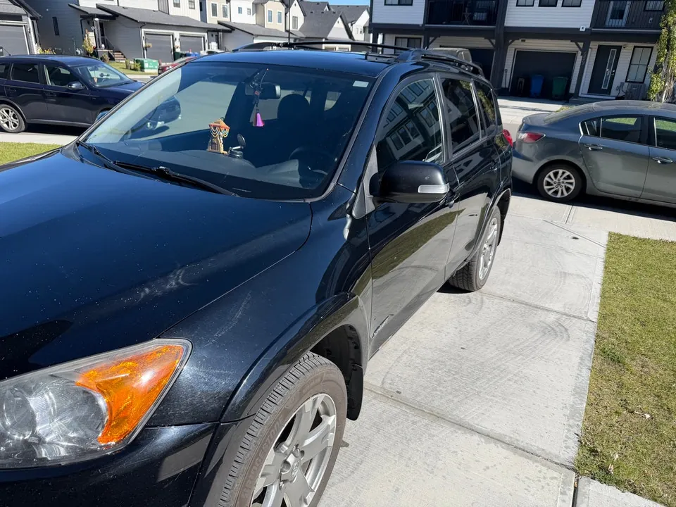 Toyota Rav4 2009 photo 2