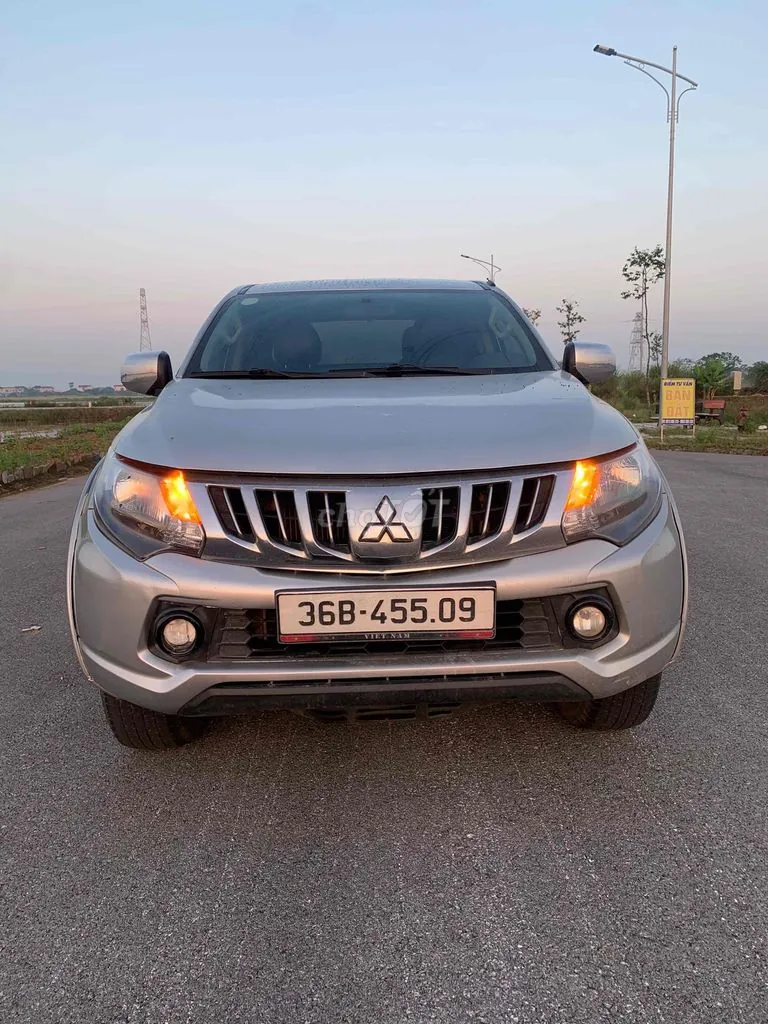 Mitsubishi Triton 2015 photo 2
