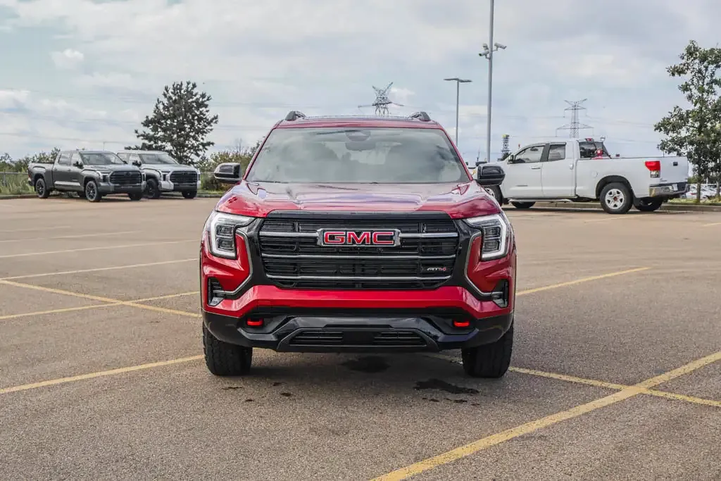 GMC Terrain 2027 photo 3