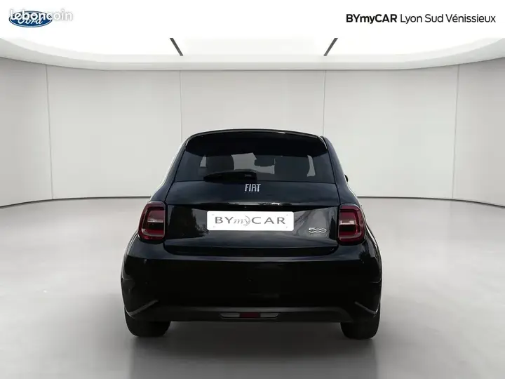 Fiat 500 2022 photo 4