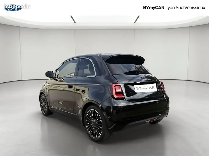 Fiat 500 2022 photo 3