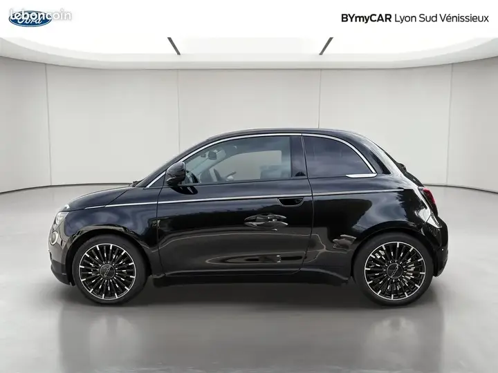 Fiat 500 2022 photo 2