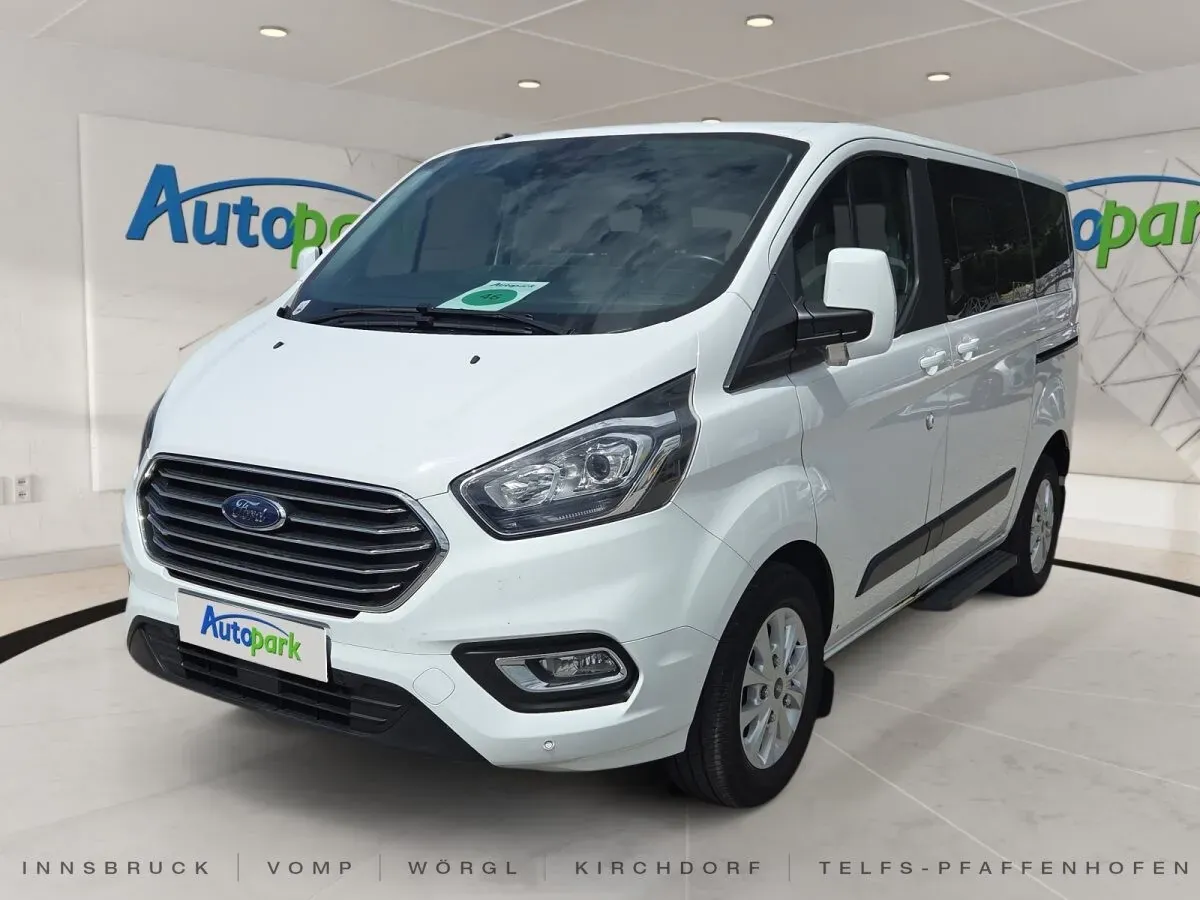 Ford Tourneo Custom