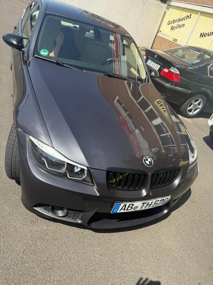 BMW E90