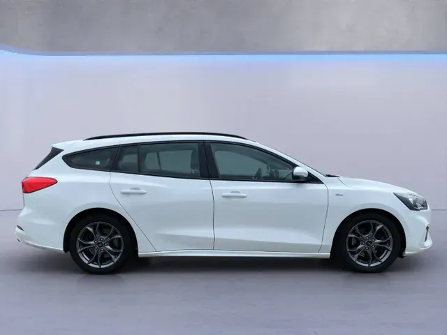 Ford Focus 2020 photo 3