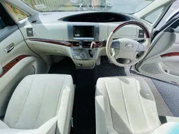 Toyota Estima 2009 photo 5