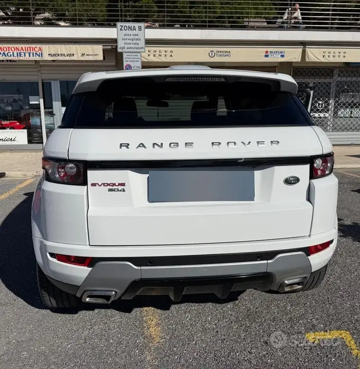 Land Rover Range Rover Evoque 2015 photo 3