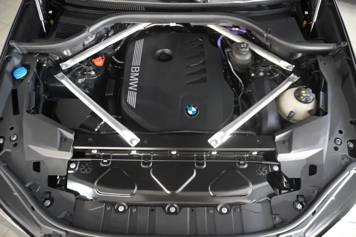 BMW X5 2024 photo 2