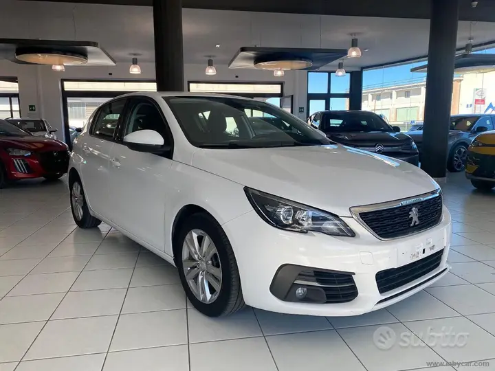 Peugeot 308 2021 photo 3