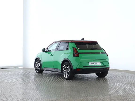 Renault 5 E-Tech 2026 photo 2