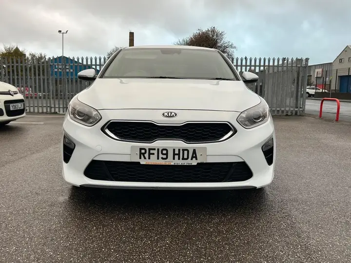 Kia Ceed 2019 photo 4