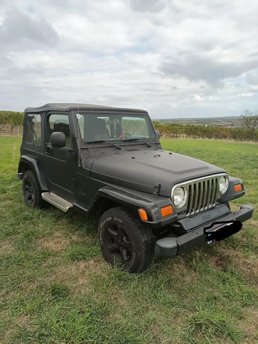Jeep Wrangler 2004 photo 2
