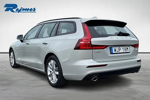Volvo V60 2019 photo 2