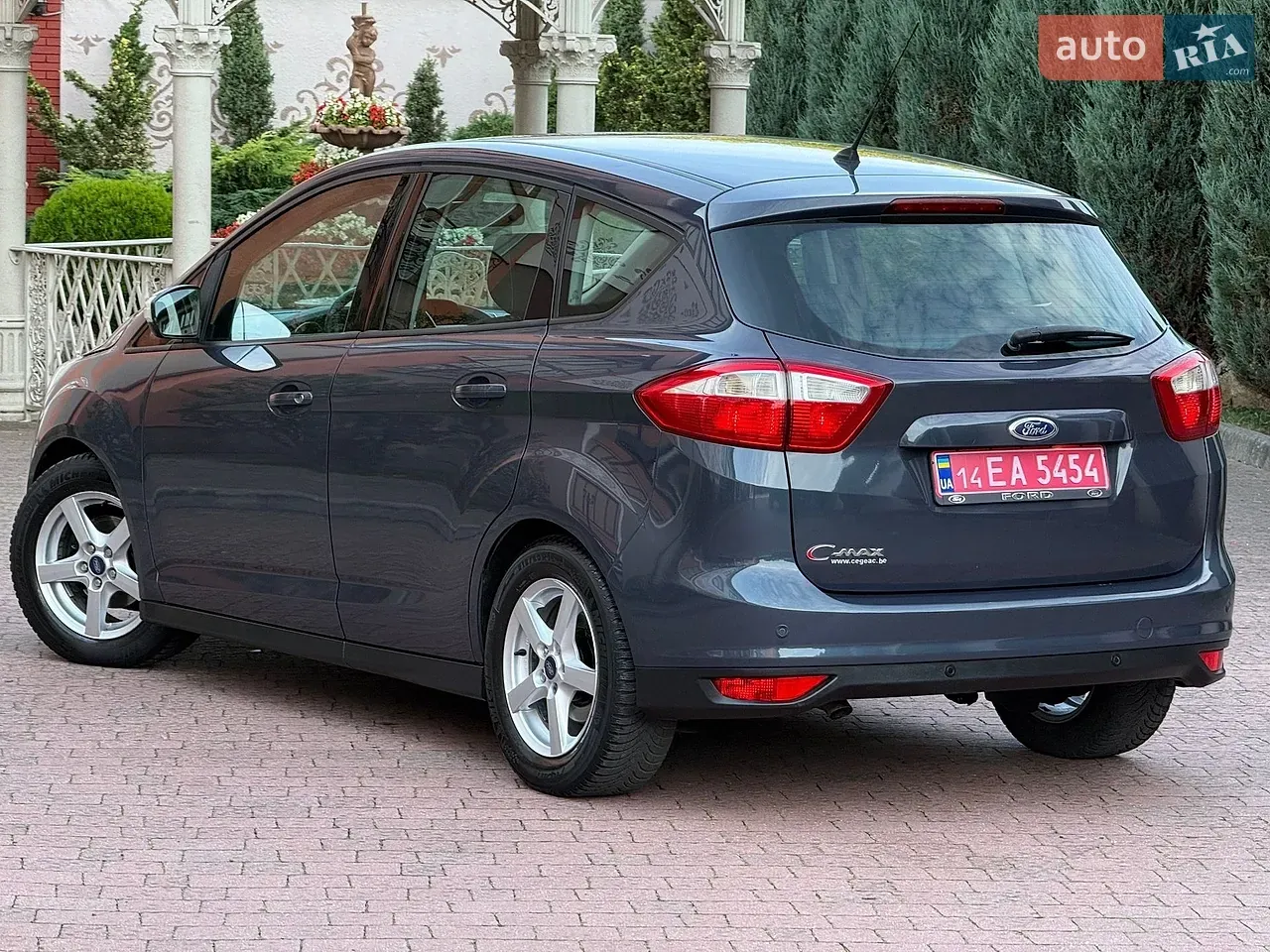 Ford C-Max 2011 photo 5