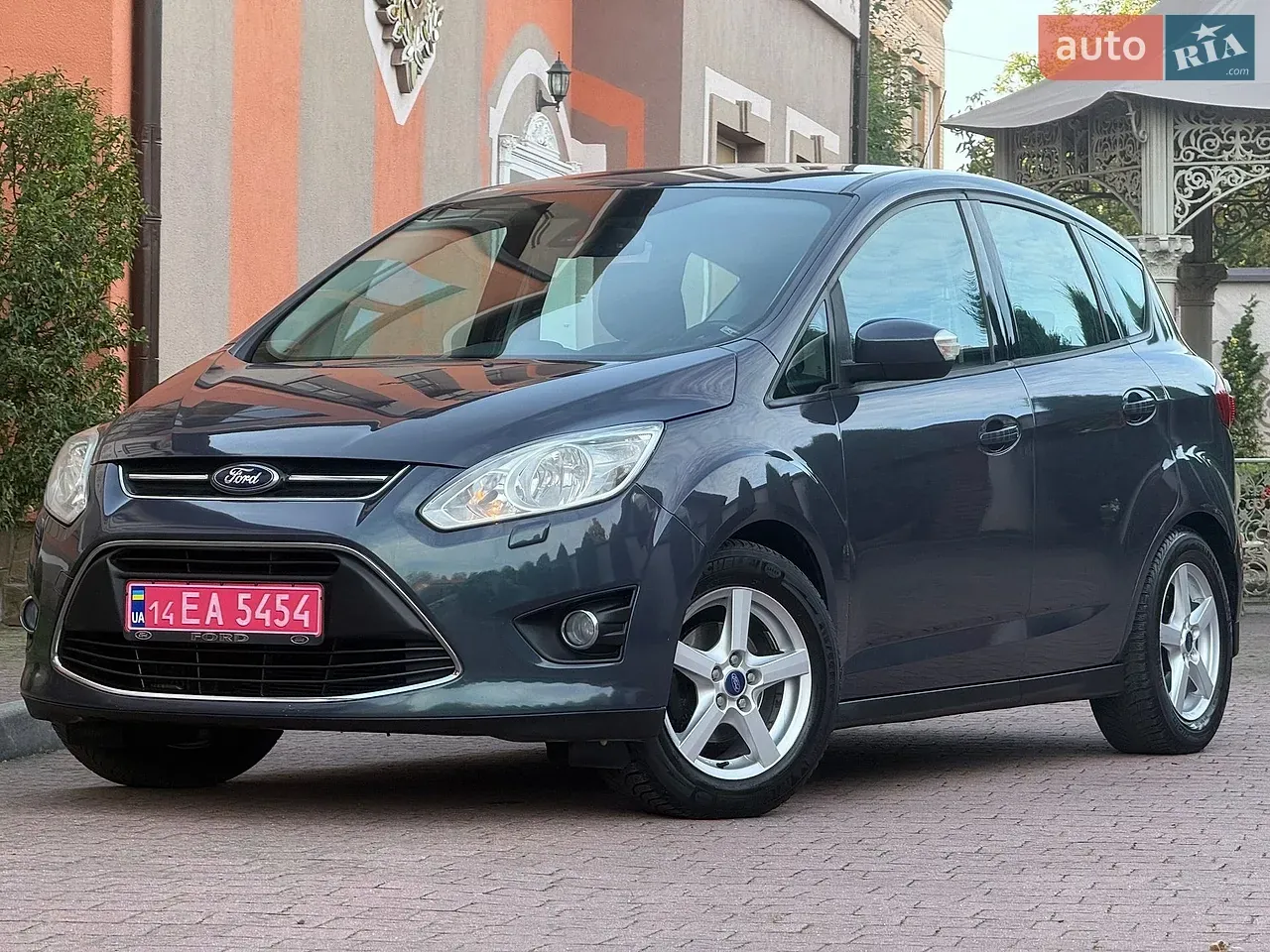 Ford C-Max 2011 photo 3