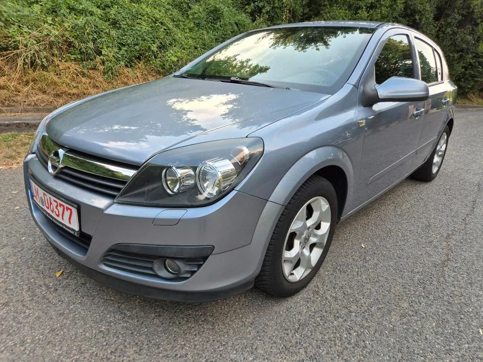 Opel Astra H