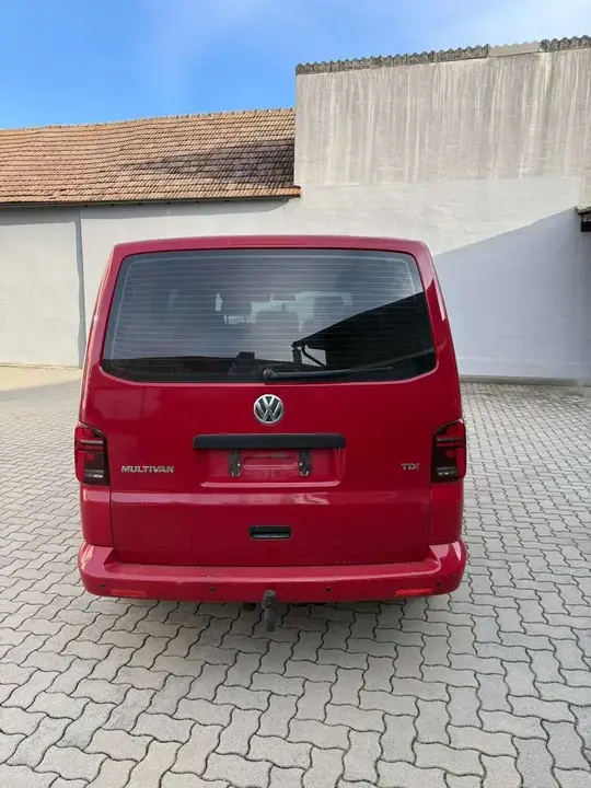 Volkswagen T5 Multivan 2011 photo 3