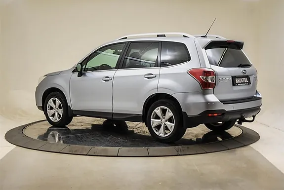 Subaru Forester 2016 photo 3