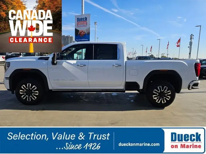 GMC Sierra 3500Hd 2026 photo 5