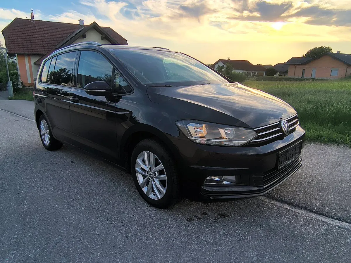 Volkswagen Touran 2016 photo 3