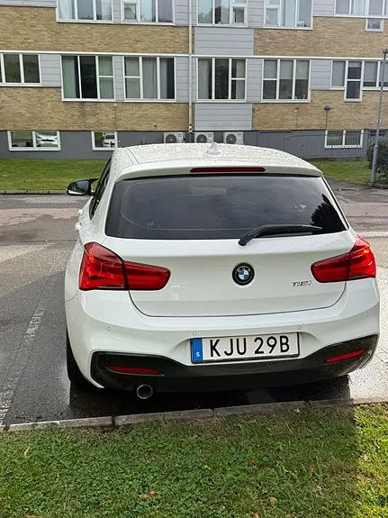 BMW 118I 2019 photo 3