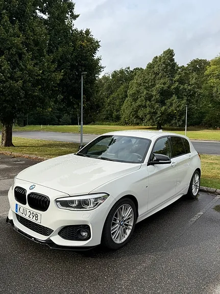 BMW 118I 2019 photo 2