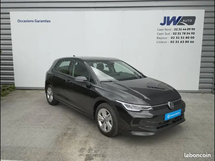 Volkswagen Golf 2025 photo 2