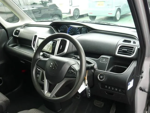 Suzuki Solio 2017 photo 5