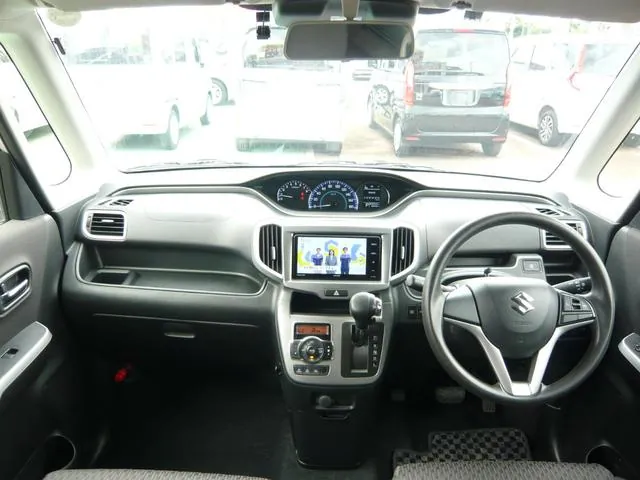 Suzuki Solio 2017 photo 2