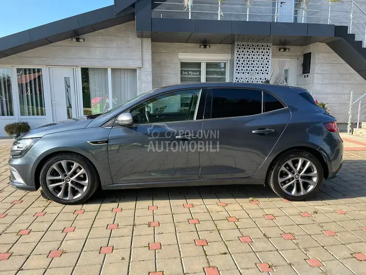 Renault Megane 2016 photo 2