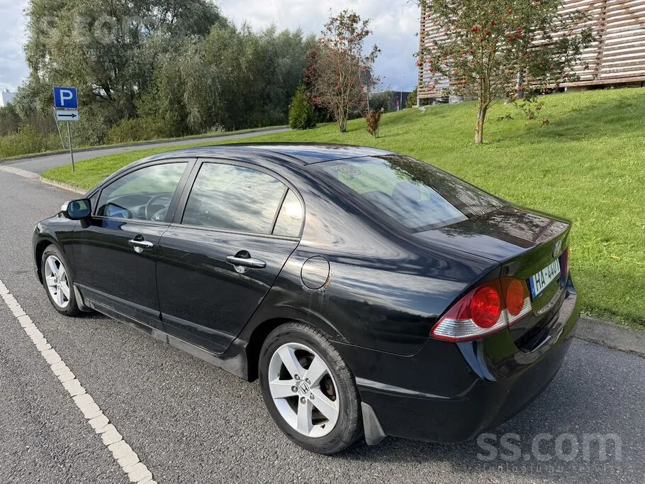 Honda Civic 2008 photo 3